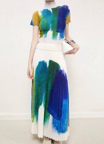 Paintsplat Pleated Set - Fashionable Top and Skirt (One Set)